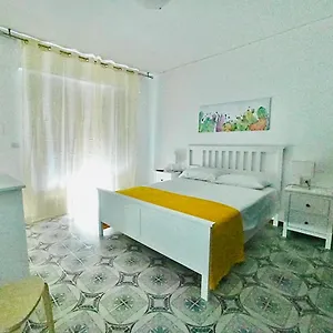 https://la-sirenetta-apartament.sicilyhotelsitaly.net