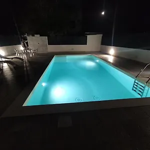 https://casa-profumo-sea-sun-1.sicilyhotelsitaly.net